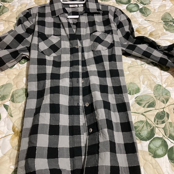 Ladies Blouse With Belt - Picture 11 of 12